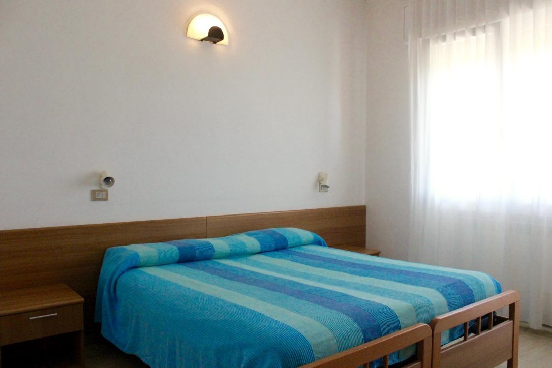 Hotel Caravel Sottomarina Exterior photo